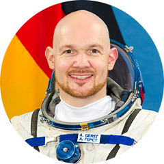 Dr. Alexander Gerst