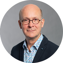 Dr. Leo Weschmann - Dozent für Russisch Dr. Leo Weschmann, Dozent für Russisch am Landesspracheninstitut (LSI).
